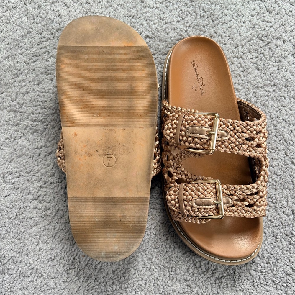 Universal Thread Braided Buckle Slide Sandals in Tan - Picture 3 of 4